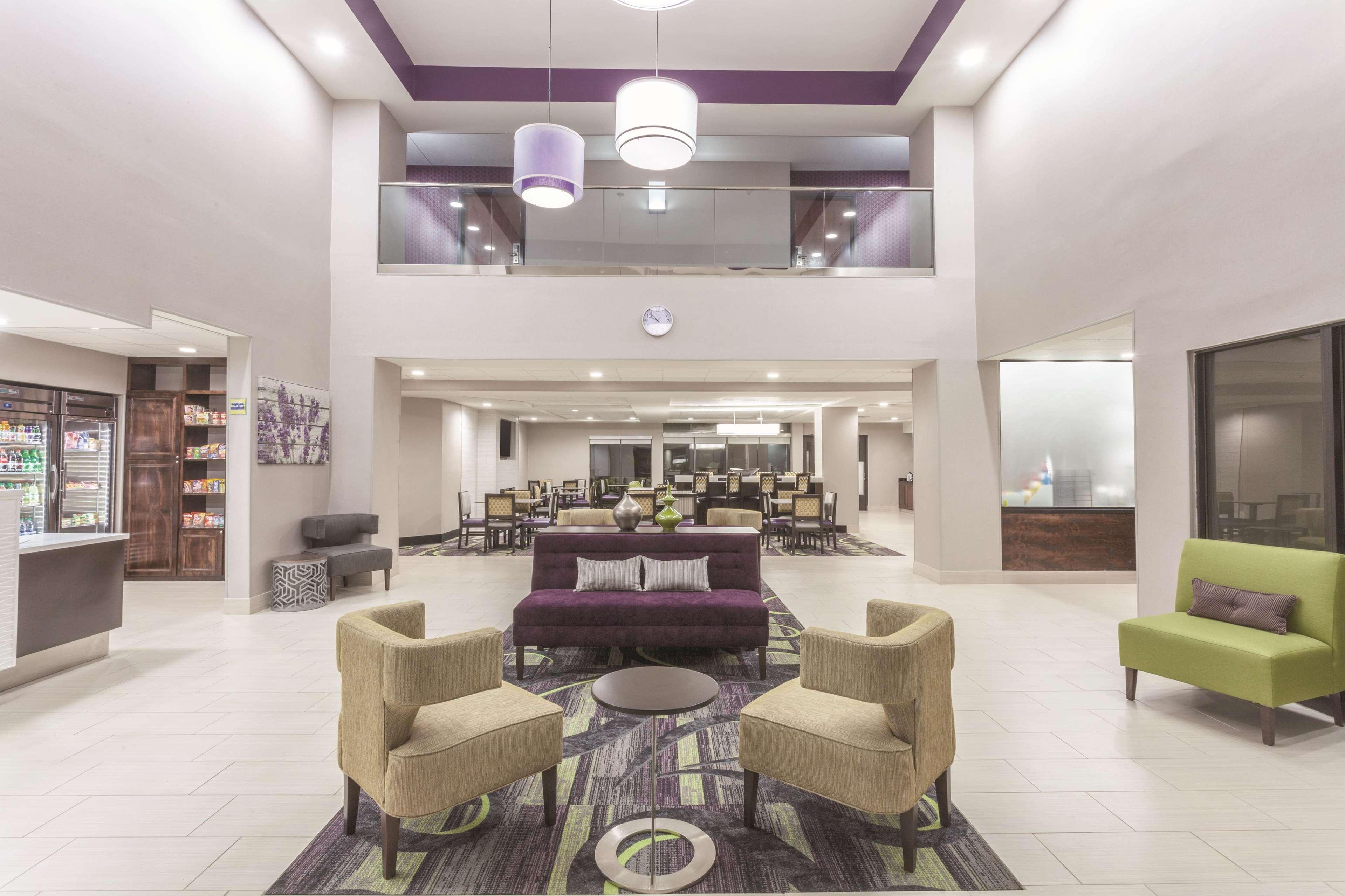 La Quinta By Wyndham Columbus North Hotell Eksteriør bilde
